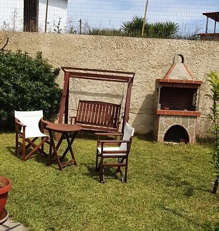 The Cozy Yard Nea Poteidaia